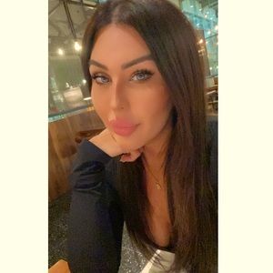 Meet your Posher, Mina